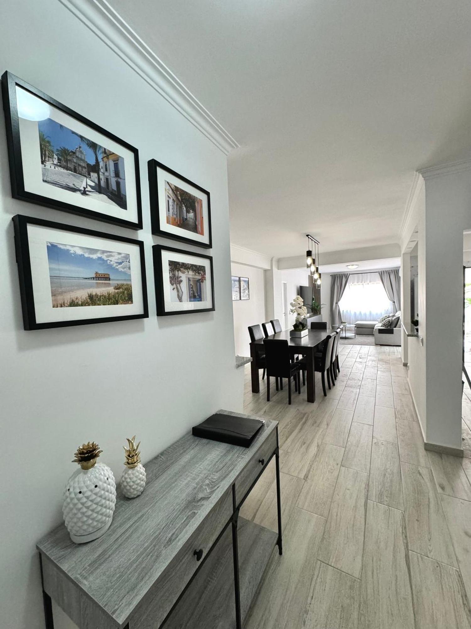 Princess Retreat Beautiful Modern Aprt 2 Min Walk From Quarteira Beach Exterior photo