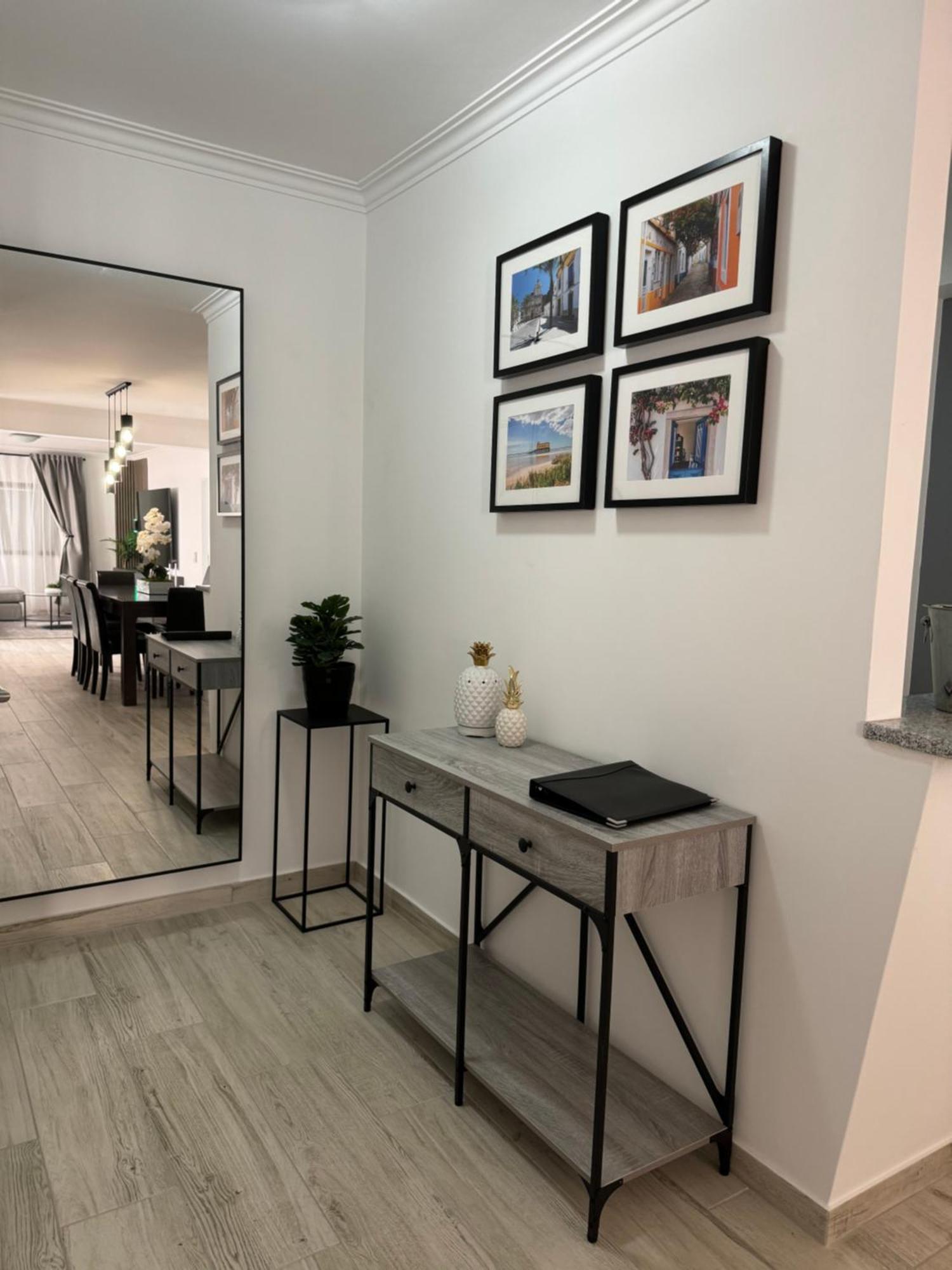 Princess Retreat Beautiful Modern Aprt 2 Min Walk From Quarteira Beach Exterior photo